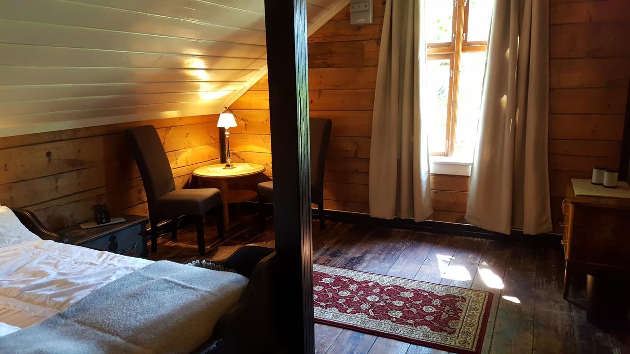 Rødseter Gjestegård Hotell Fjærland Eksteriør bilde