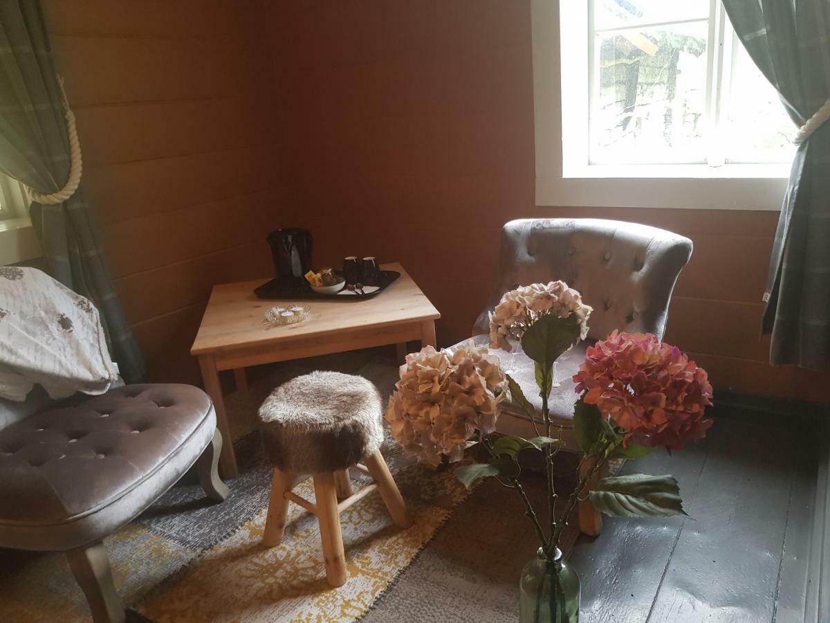 Rødseter Gjestegård Hotell Fjærland Eksteriør bilde