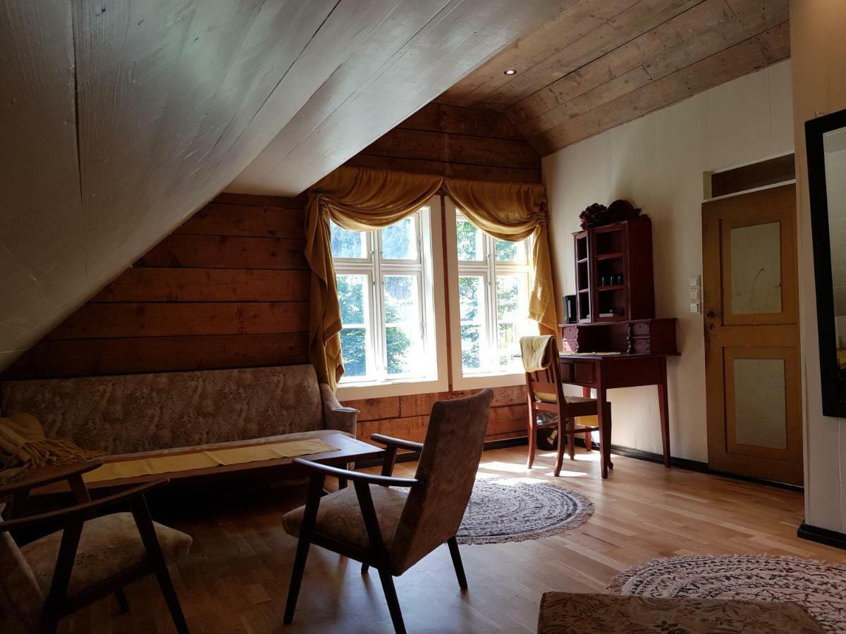 Rødseter Gjestegård Hotell Fjærland Eksteriør bilde